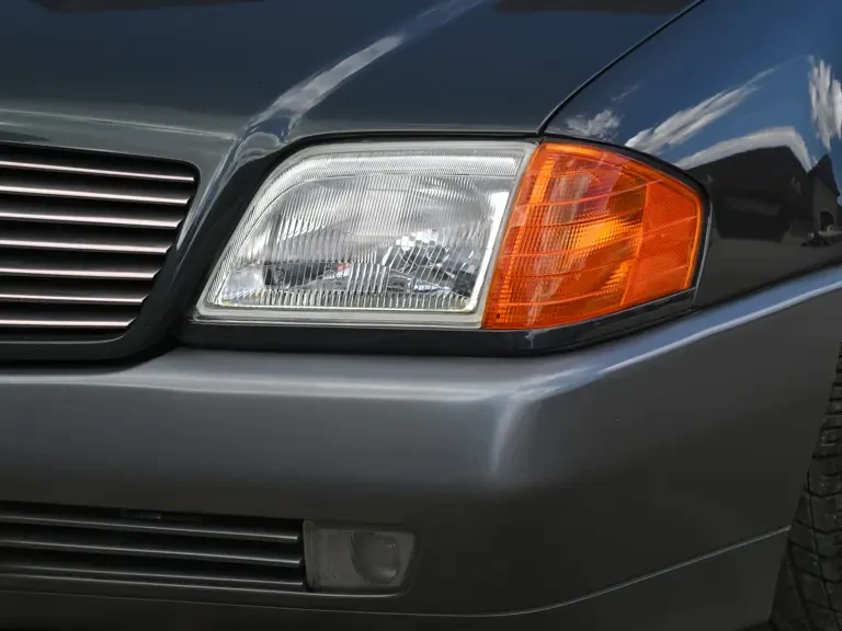 1990 Mercedes-Benz R129 SL-Class - Image 20 of 28