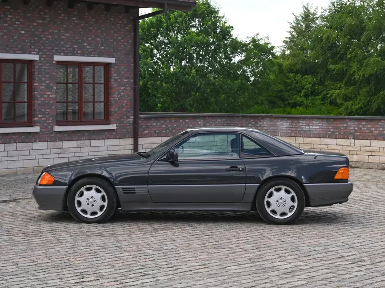 1990 Mercedes-Benz R129 SL-Class - Image 6 of 28
