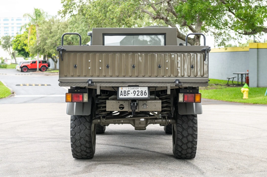 1990 Mercedes-Benz Unimog - Image 6 of 31