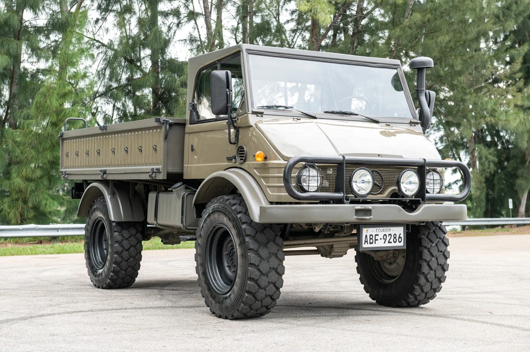 1990 Mercedes-Benz Unimog - Image 11 of 31