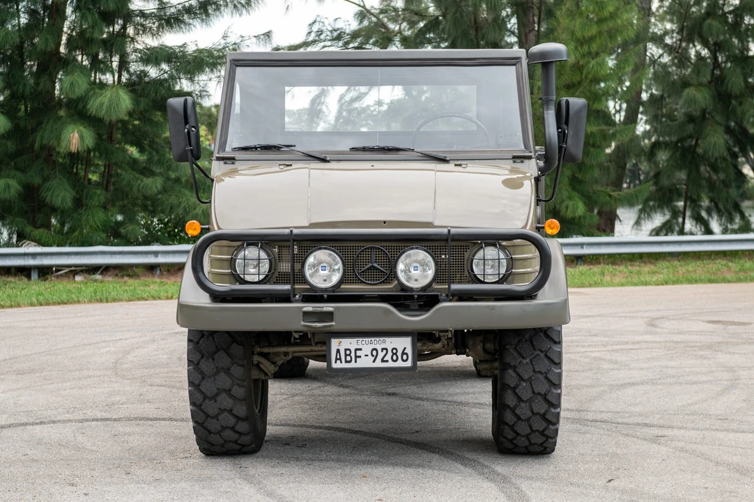 1990 Mercedes-Benz Unimog - Image 12 of 31
