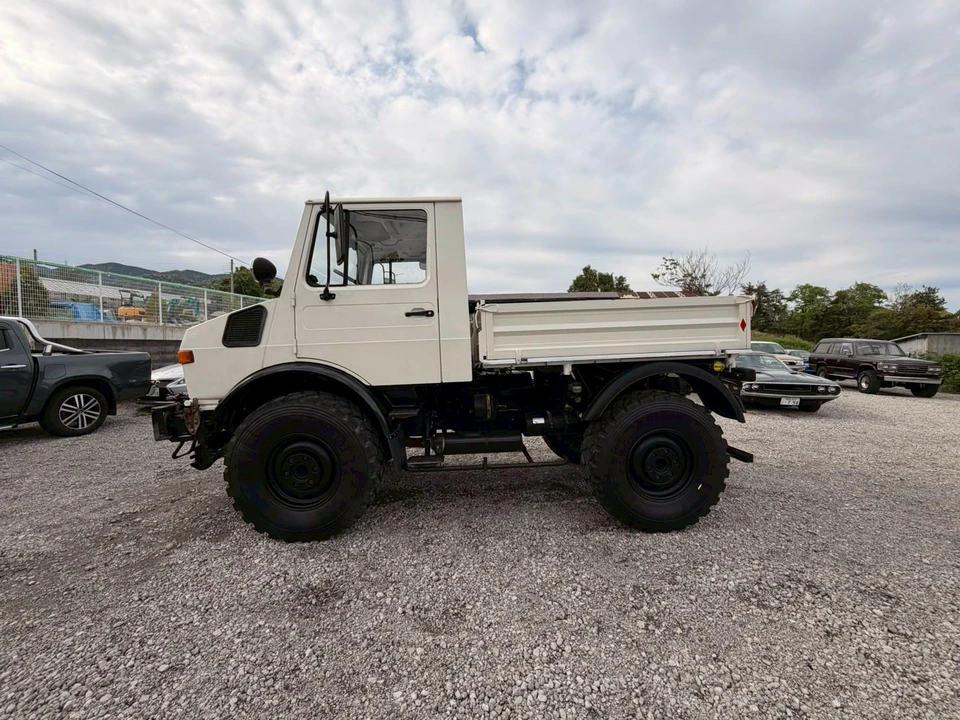 1990 Mercedes-Benz Unimog - Image 18 of 31