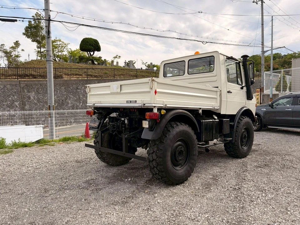 1990 Mercedes-Benz Unimog - Image 12 of 31