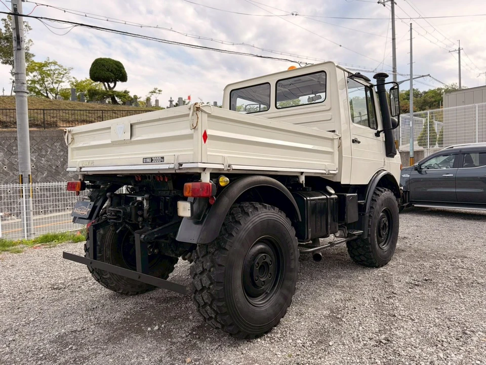 1990 Mercedes-Benz Unimog - Image 13 of 31