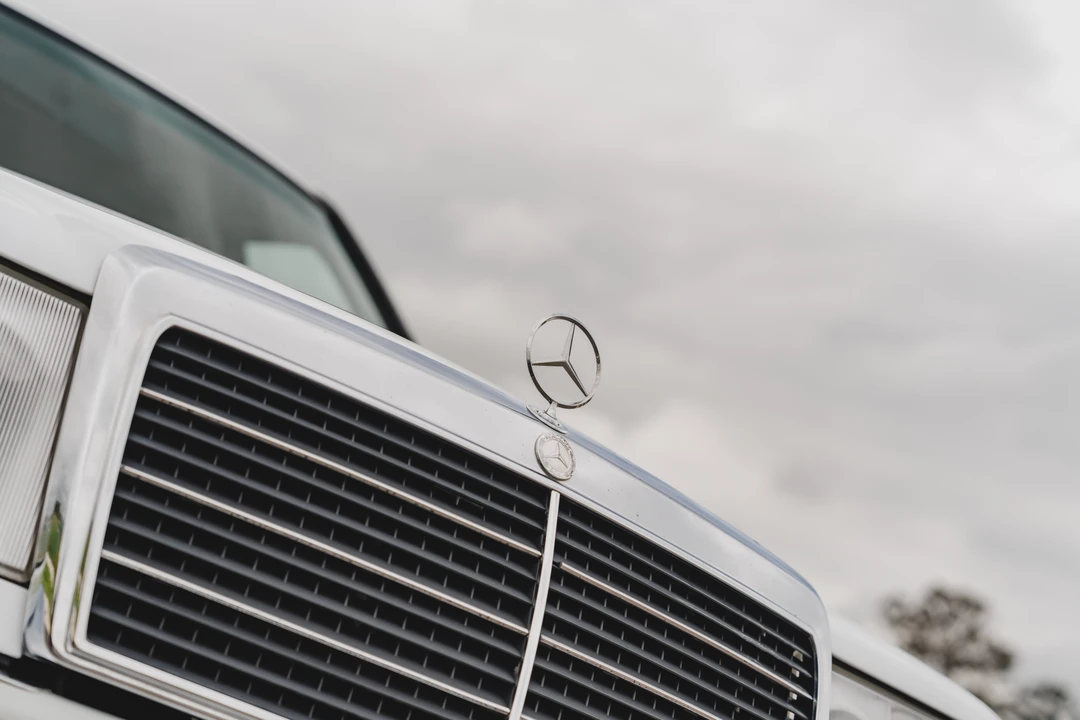 1990 Mercedes-Benz W124 E-Class - Image 22 of 31