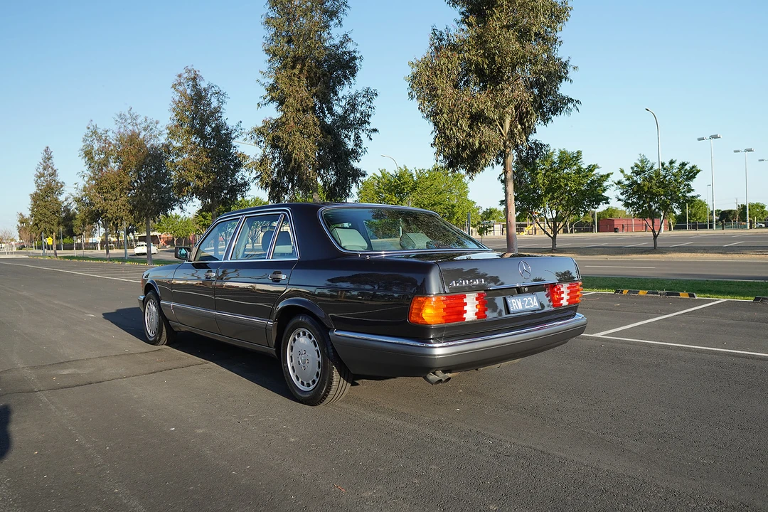 1990 Mercedes-Benz W126 S-Class Sedan - Image 7 of 31
