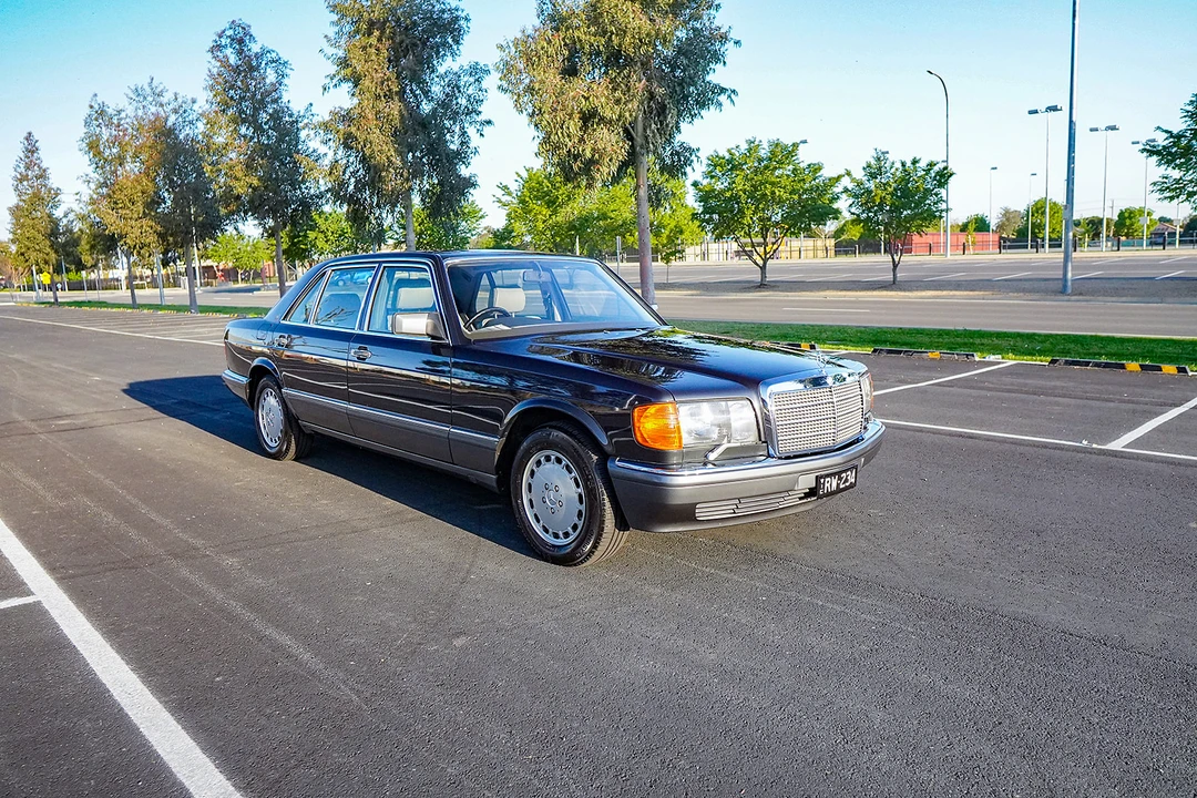1990 Mercedes-Benz W126 S-Class Sedan - Image 12 of 31