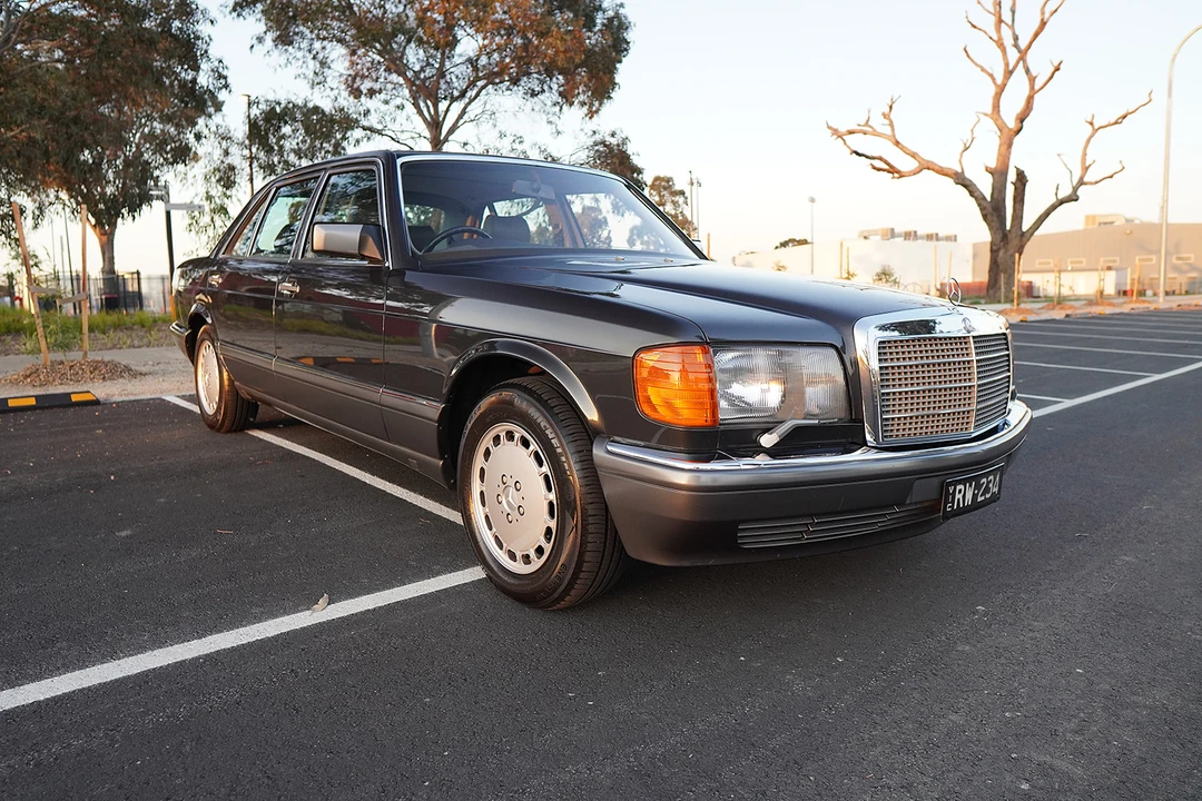 1990 Mercedes-Benz W126 S-Class Sedan - Image 18 of 31
