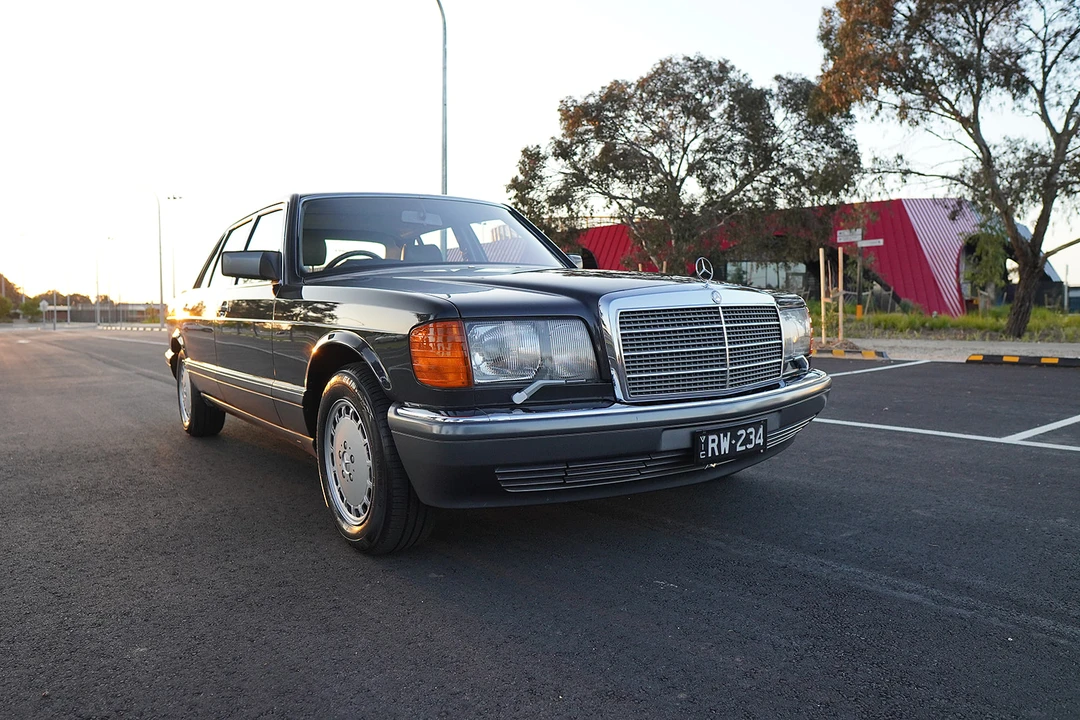 1990 Mercedes-Benz W126 S-Class Sedan - Image 19 of 31