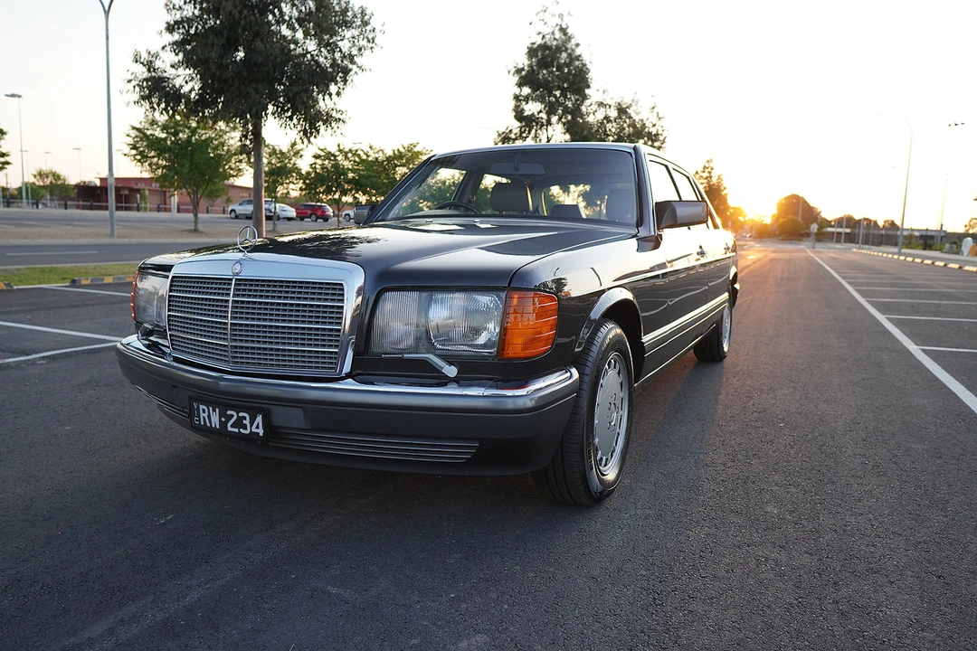 1990 Mercedes-Benz W126 S-Class Sedan - Image 24 of 31
