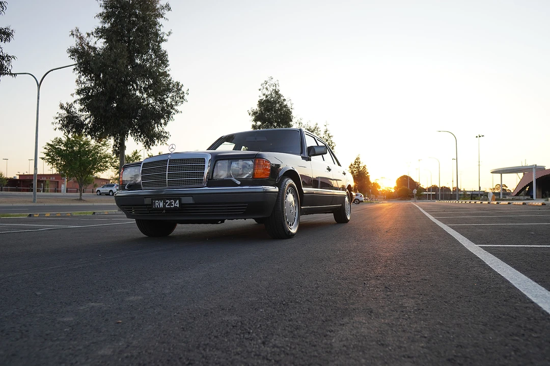 1990 Mercedes-Benz W126 S-Class Sedan - Image 28 of 31