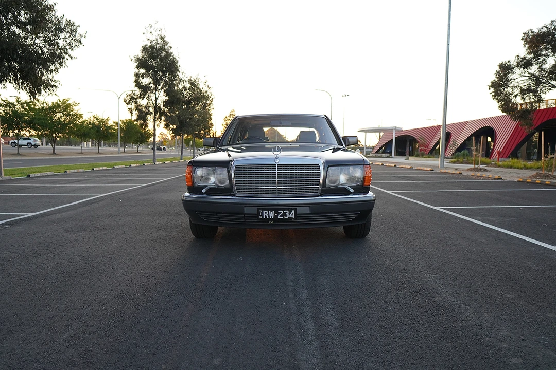 1990 Mercedes-Benz W126 S-Class Sedan - Image 29 of 31