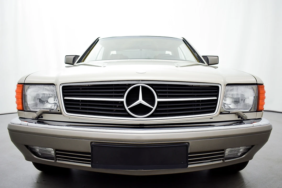 1990 Mercedes-Benz 450SEL - Image 8 of 13