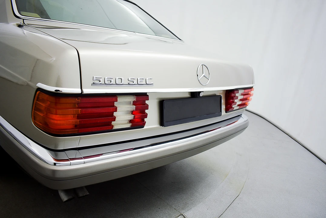 1990 Mercedes-Benz 450SEL - Image 9 of 13