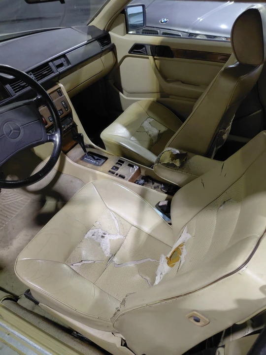 1990 Mercedes-Benz W124 E-Class - Image 9 of 9