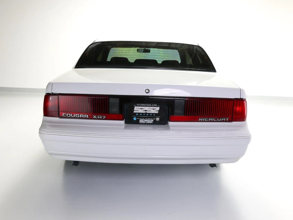 1990 Mercury Cougar 4th+ Gen - Image 14 of 31