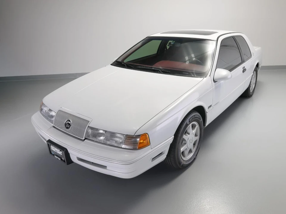 1990 Mercury Cougar 4th+ Gen - Image 2 of 31