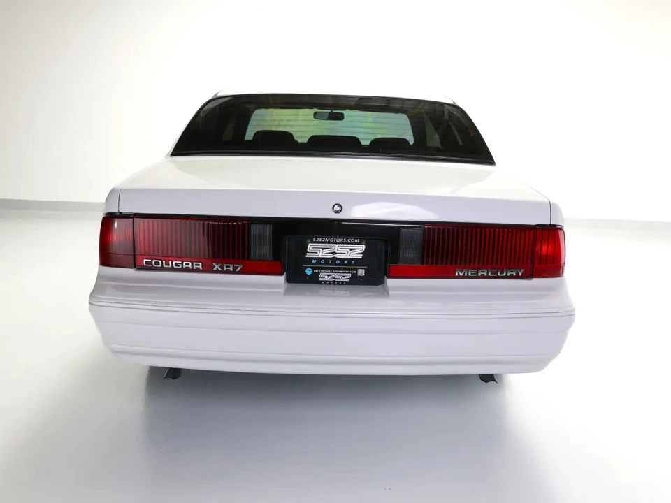 1990 Mercury Cougar 4th+ Gen - Image 15 of 31