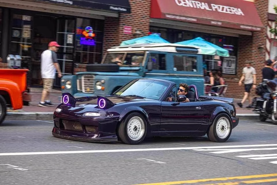 1990 Mazda NA MX-5 Miata - Image 2 of 6