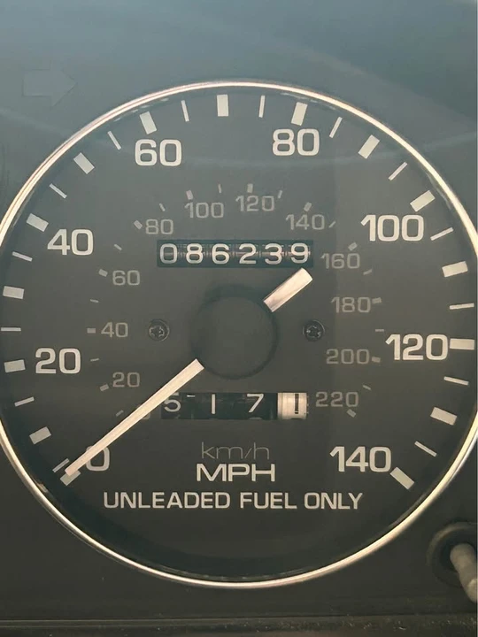 1990 Mazda NA MX-5 Miata - Image 4 of 4