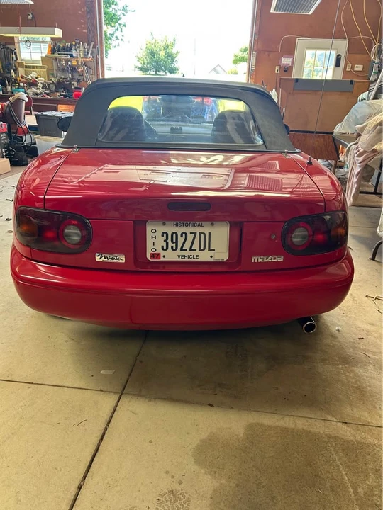1990 Mazda NA MX-5 Miata - Image 2 of 4