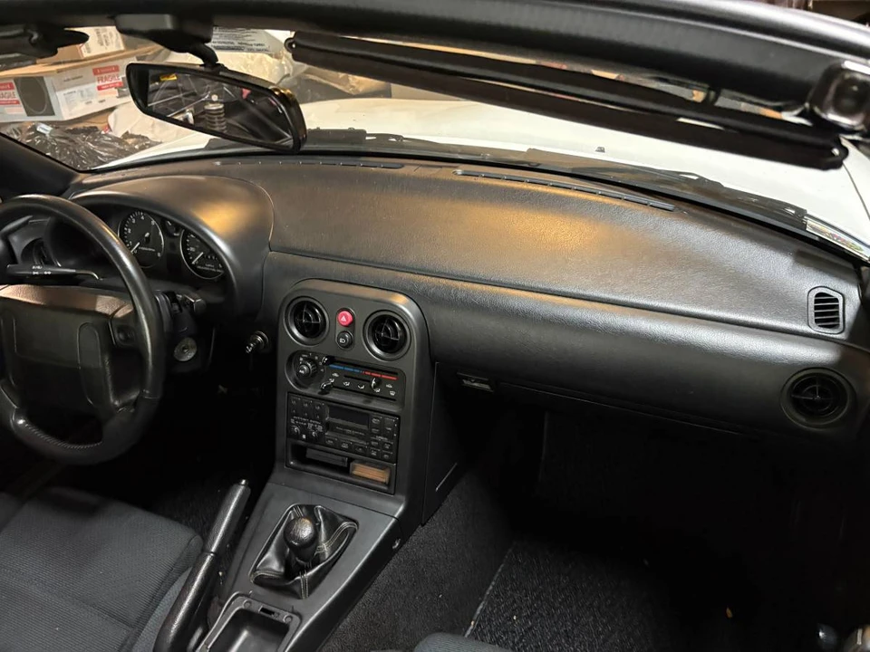 1990 Mazda NA MX-5 Miata - Image 9 of 24