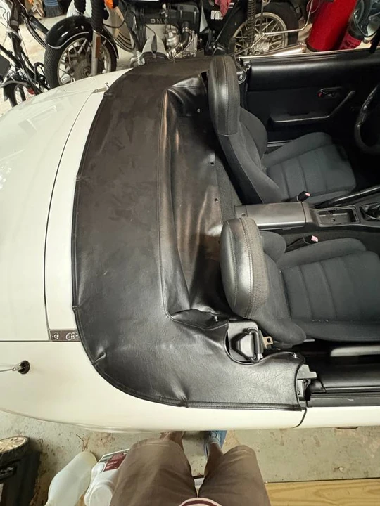 1990 Mazda NA MX-5 Miata - Image 10 of 24