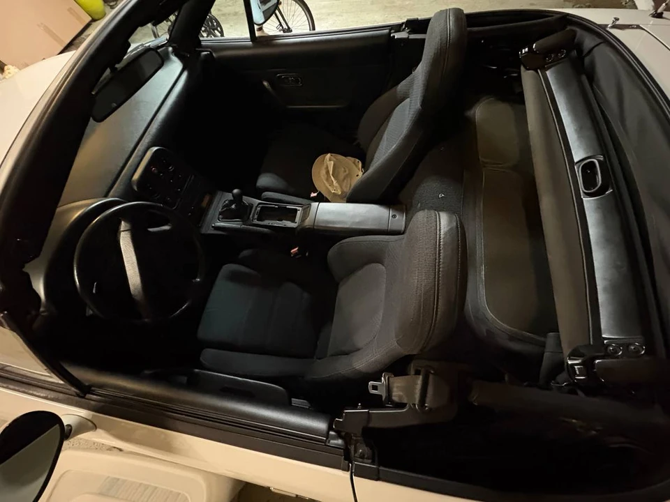 1990 Mazda NA MX-5 Miata - Image 6 of 24