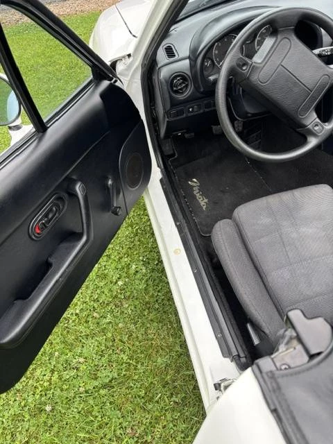1990 Mazda NA MX-5 Miata - Image 2 of 7