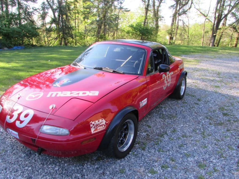 1990 Mazda NA MX-5 Miata - Image 4 of 10
