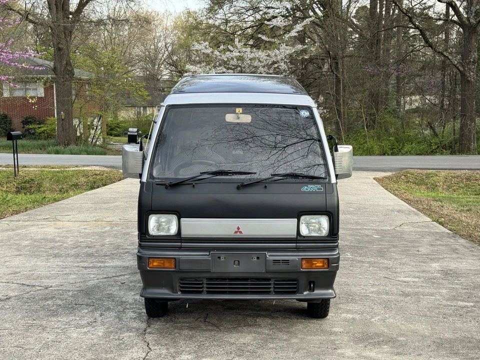 1990 Mitsubishi Minicab 4th Gen - Image 10 of 31