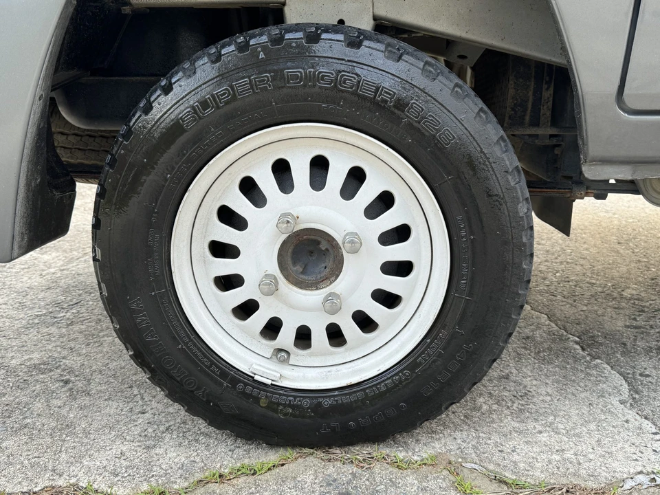 1990 Mitsubishi Minicab 4th Gen - Image 18 of 31