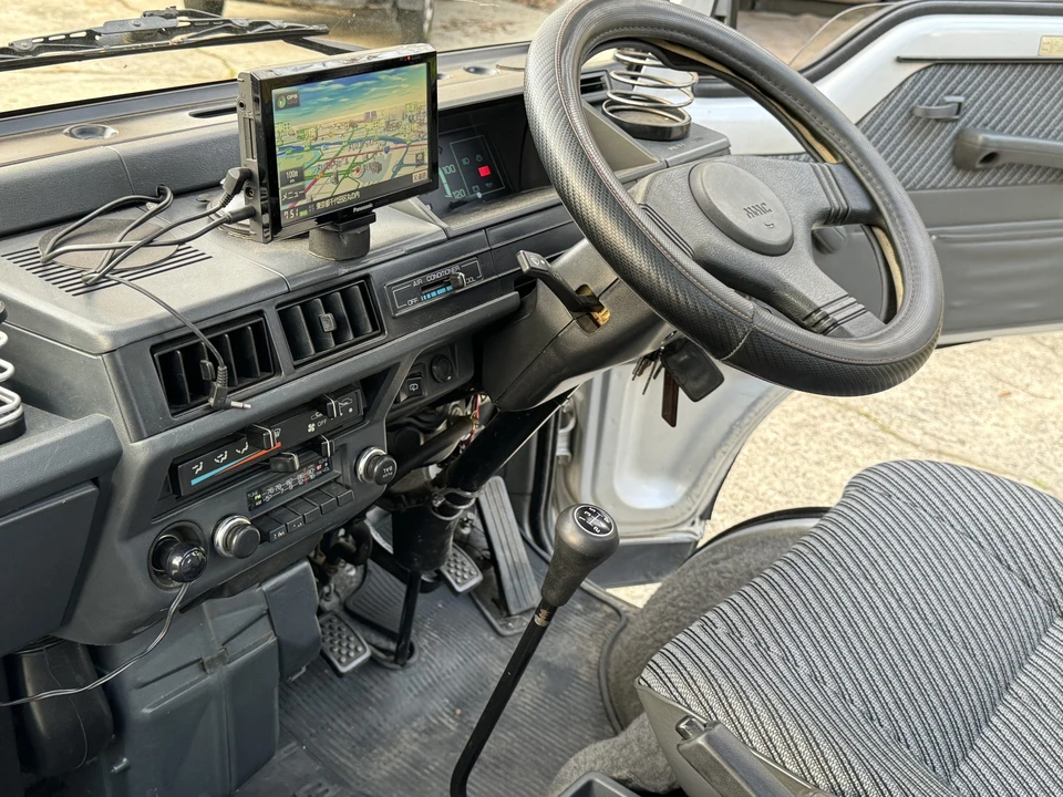 1990 Mitsubishi Minicab 4th Gen - Image 30 of 31