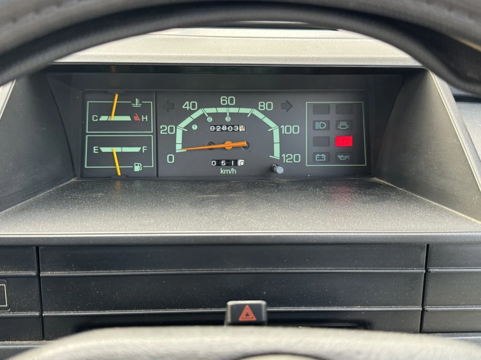 1990 Mitsubishi Minicab 4th Gen - Image 29 of 31