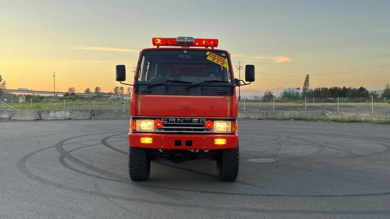 1990 Mitsubishi Fuso Canter 5th Gen - Image 4 of 31
