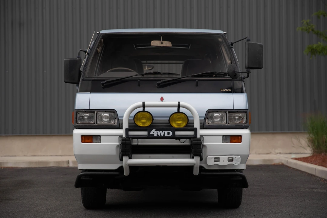 1990 Mitsubishi Delica 3rd Gen - Image 6 of 31