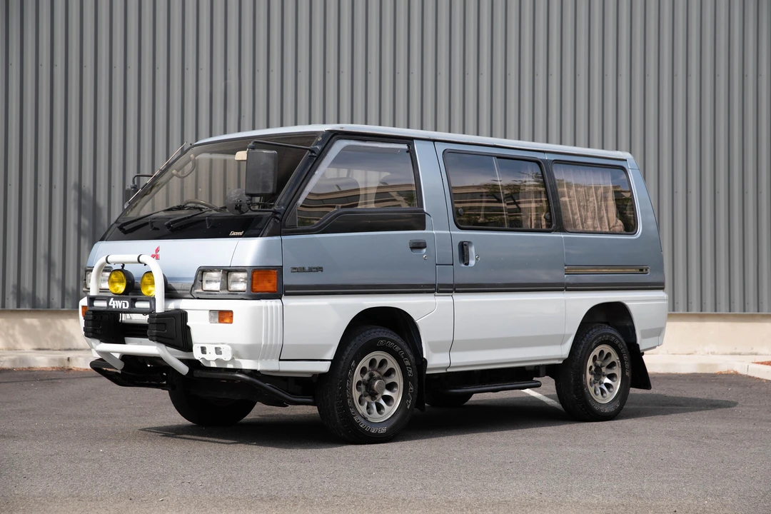 1990 Mitsubishi Delica 3rd Gen - Image 8 of 31