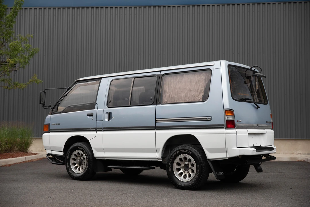 1990 Mitsubishi Delica 3rd Gen - Image 11 of 31