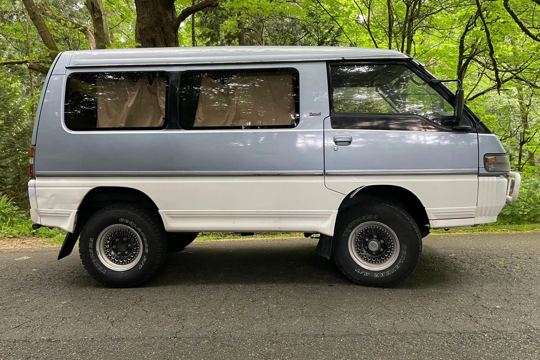 1990 Mitsubishi Delica 2nd Gen - Image 3 of 31