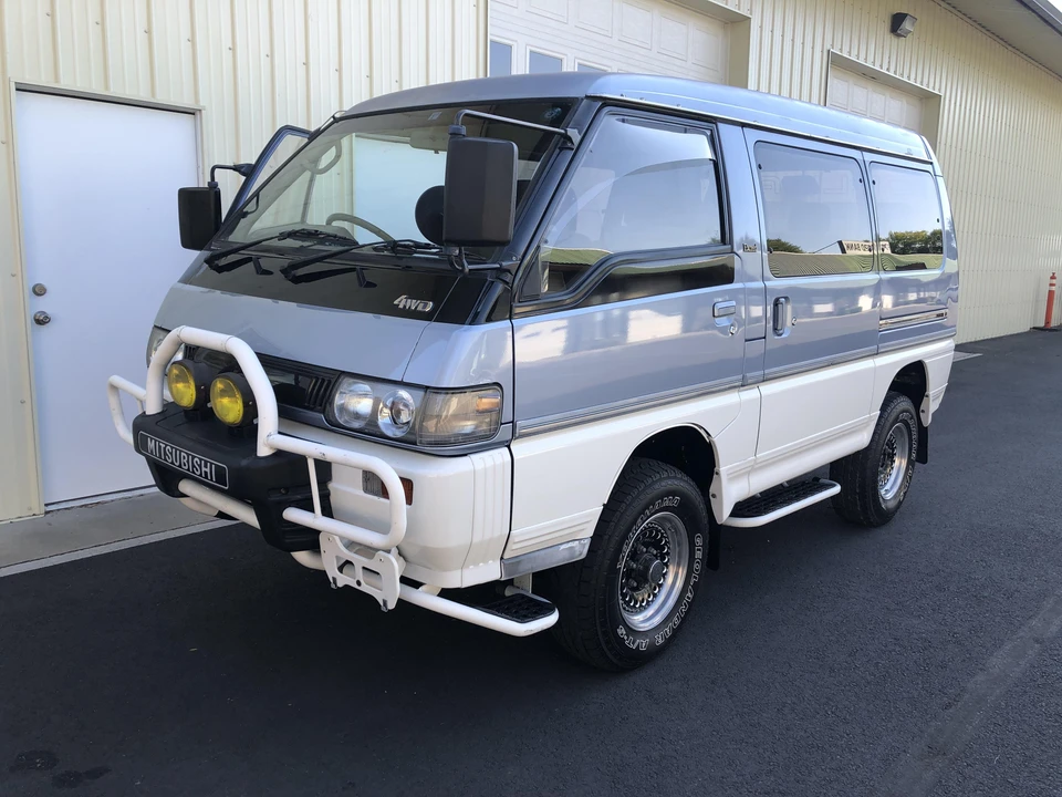 1990 Mitsubishi Delica 2nd Gen - Image 8 of 31