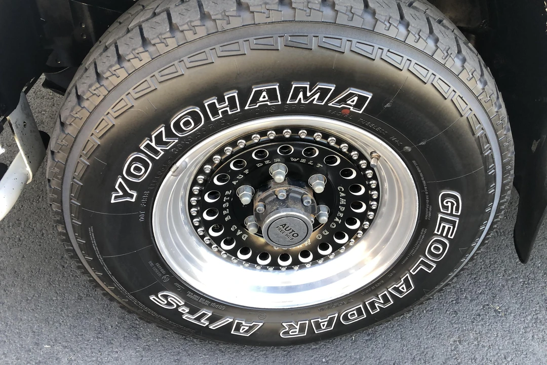 1990 Mitsubishi Delica 2nd Gen - Image 29 of 31