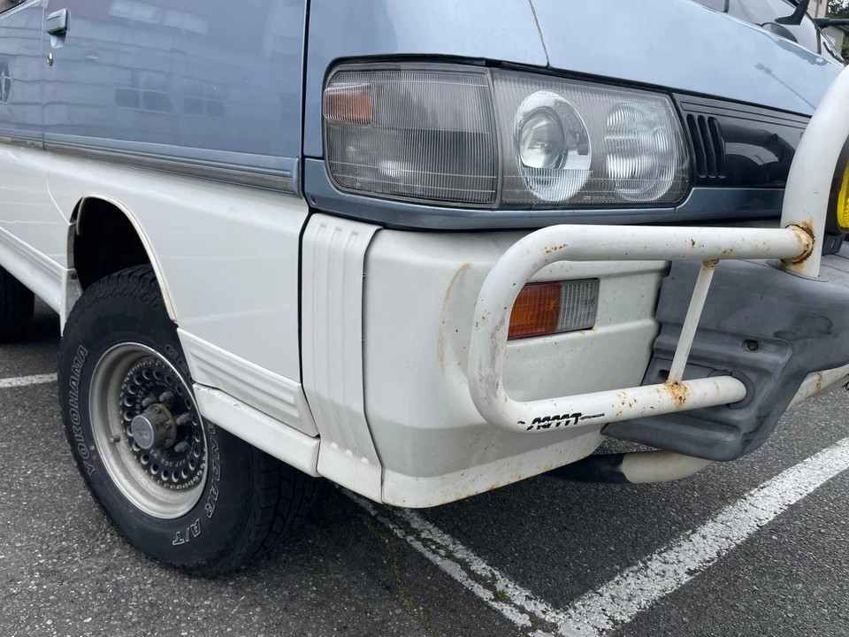 1990 Mitsubishi Delica 2nd Gen - Image 15 of 31