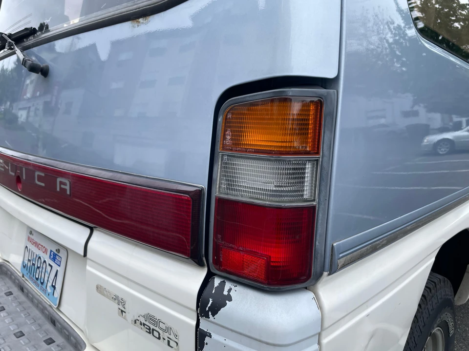 1990 Mitsubishi Delica 2nd Gen - Image 20 of 31