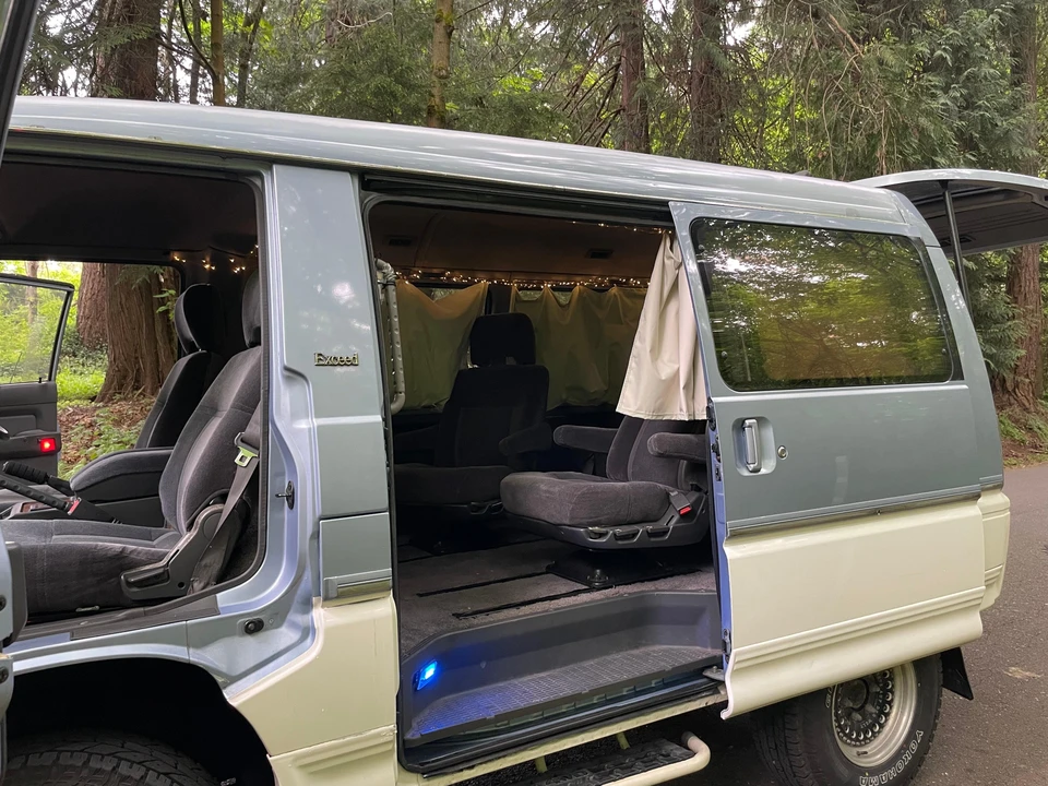 1990 Mitsubishi Delica 2nd Gen - Image 29 of 31
