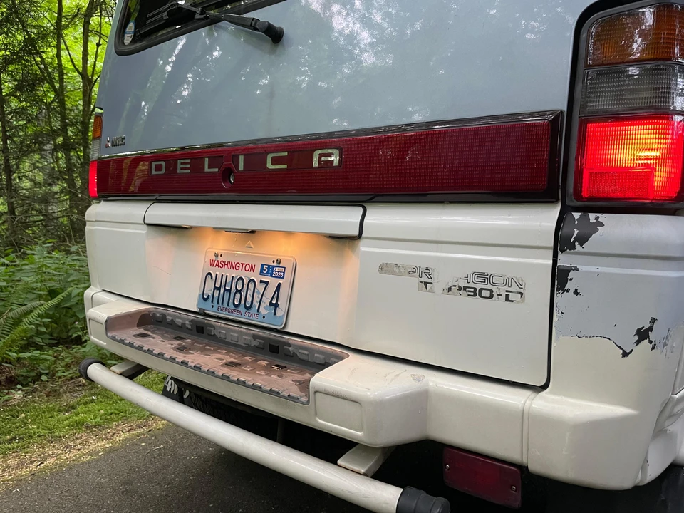 1990 Mitsubishi Delica 2nd Gen - Image 19 of 31