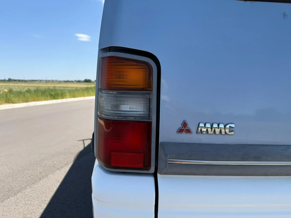 1990 Mitsubishi Delica 2nd Gen - Image 17 of 31