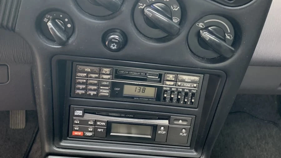 1990 Mitsubishi Eclipse 1st Gen - Image 17 of 31