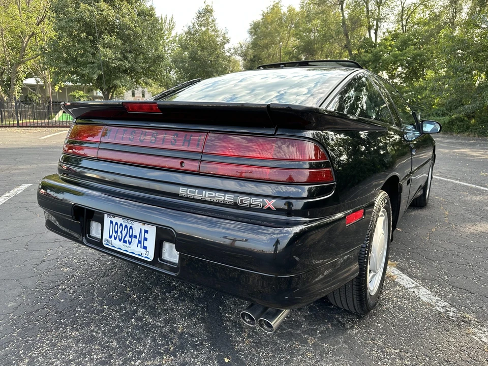 1990 Mitsubishi Eclipse 1st Gen - Image 25 of 31