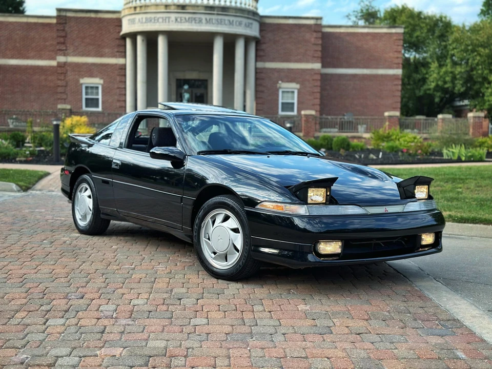 1990 Mitsubishi Eclipse 1st Gen - Image 13 of 31