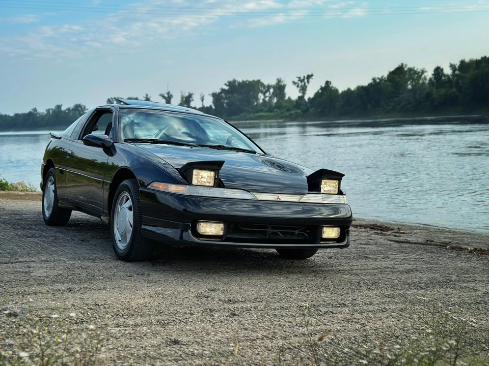 1990 Mitsubishi Eclipse 1st Gen - Image 9 of 31